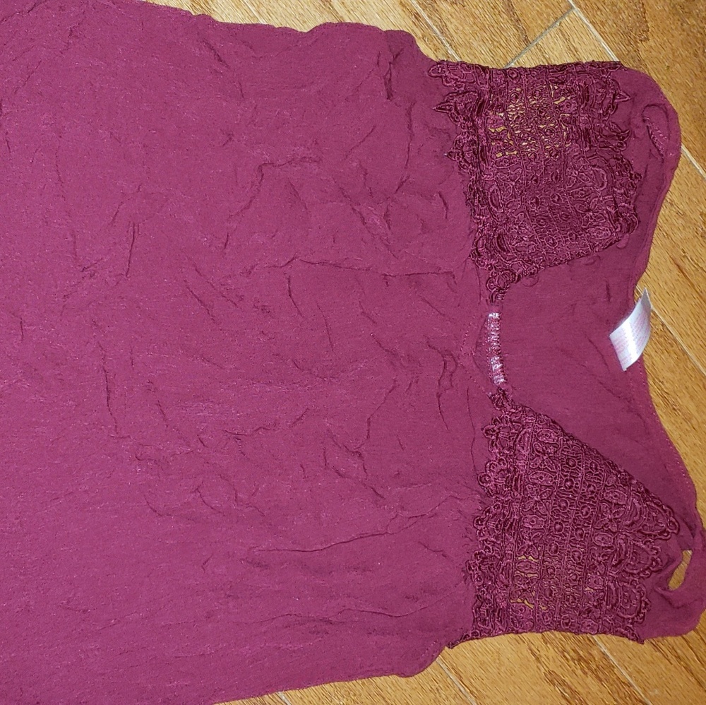 Tank top that covers part of the shoulder